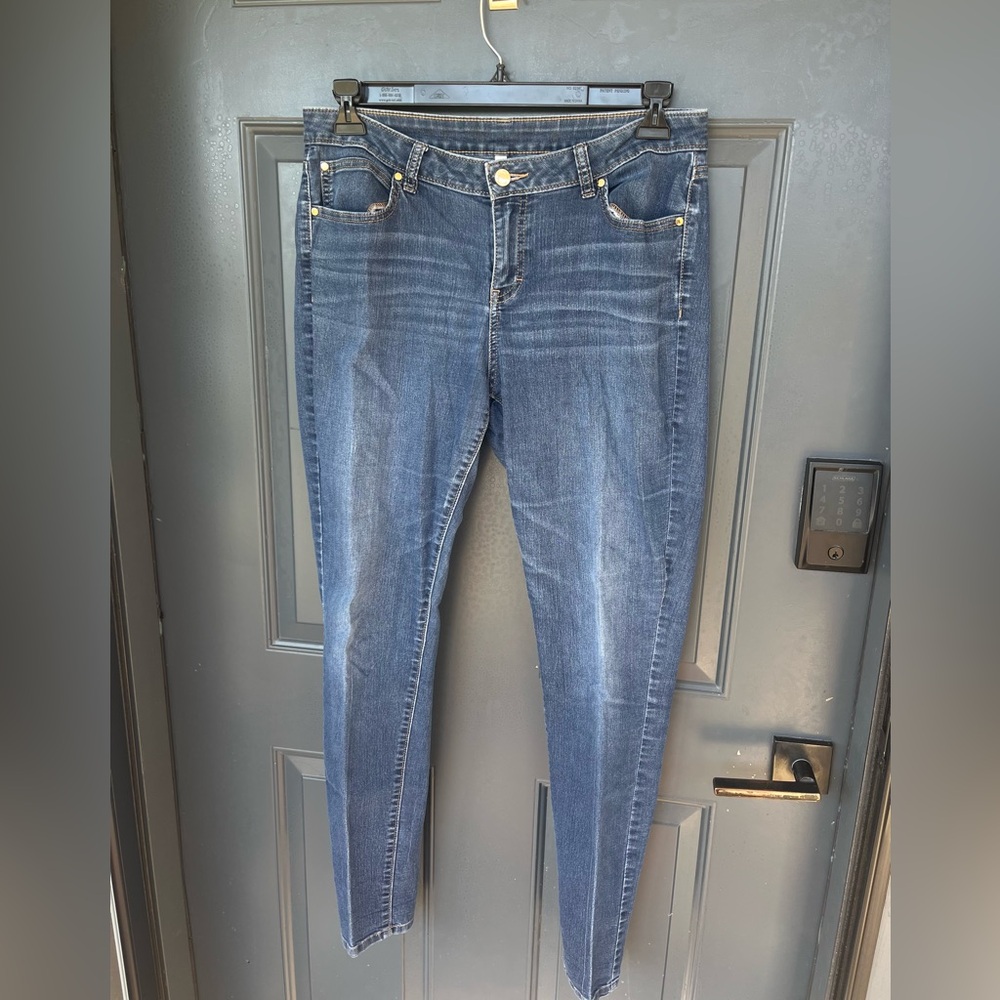 LOFT Skinny Jeans in Dark Blue Wash
